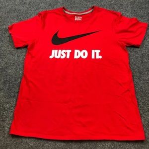 Nike Graphic T-Shirt